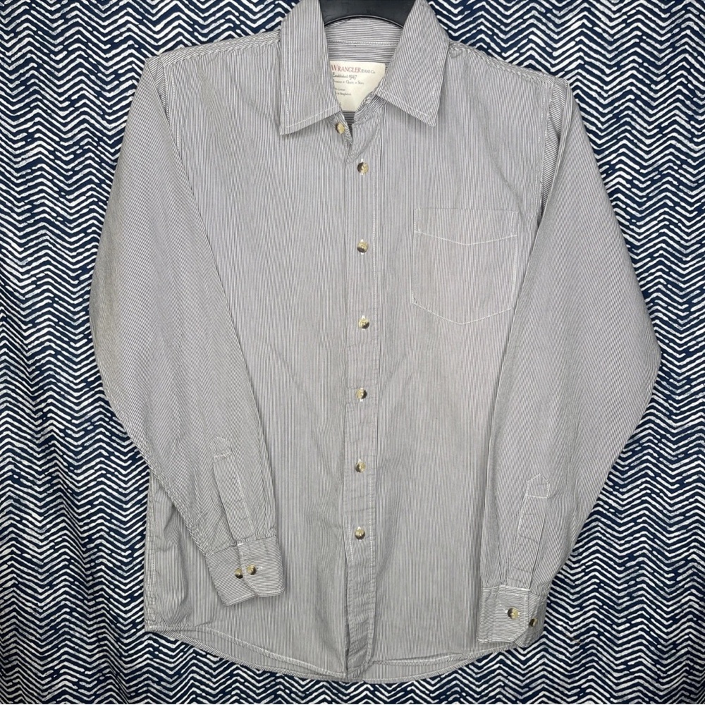 Wrangler Men's Gray 100% Cotton Button Down Shirt